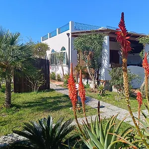 Casa vacanze Garden & Sea, Vulcano (Isola)